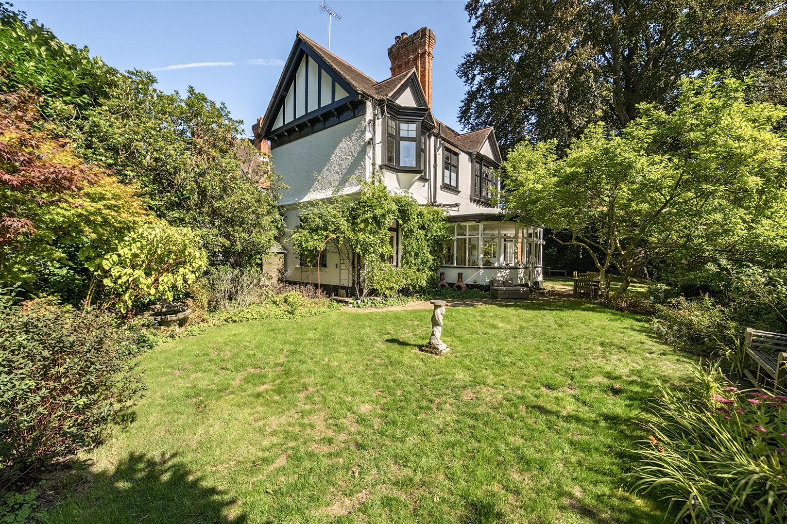 Burleigh Road, Ascot